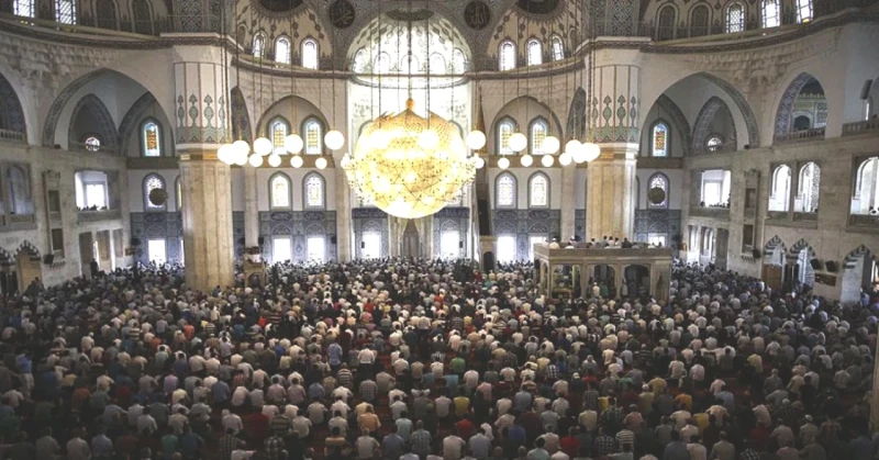 Batman'da Bayram Namazı Saati Açıklandı! 2026 İçin Detaylar Burada!